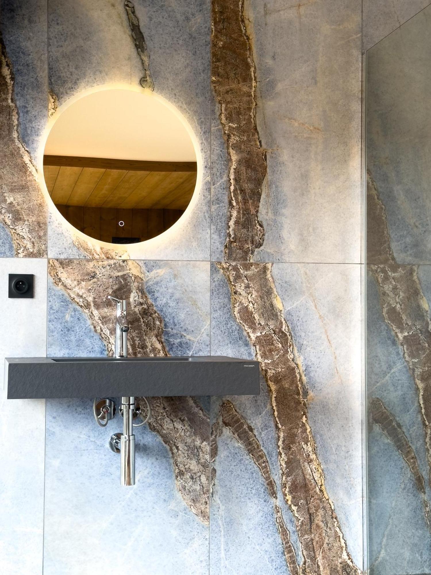 Grand Hotel L'Ermitage Font-Romeu-Odeillo-Via Екстер'єр фото