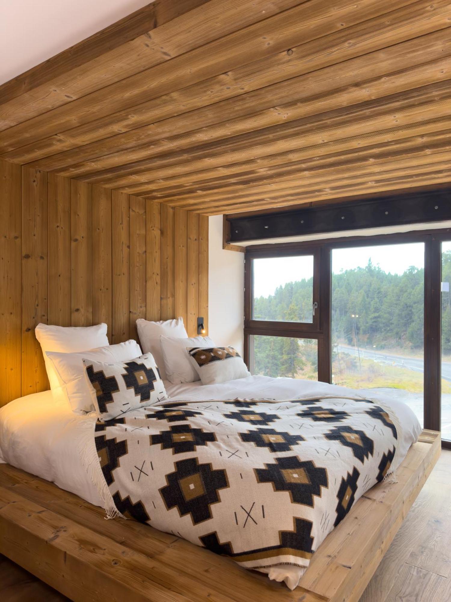 Grand Hotel L'Ermitage Font-Romeu-Odeillo-Via Екстер'єр фото