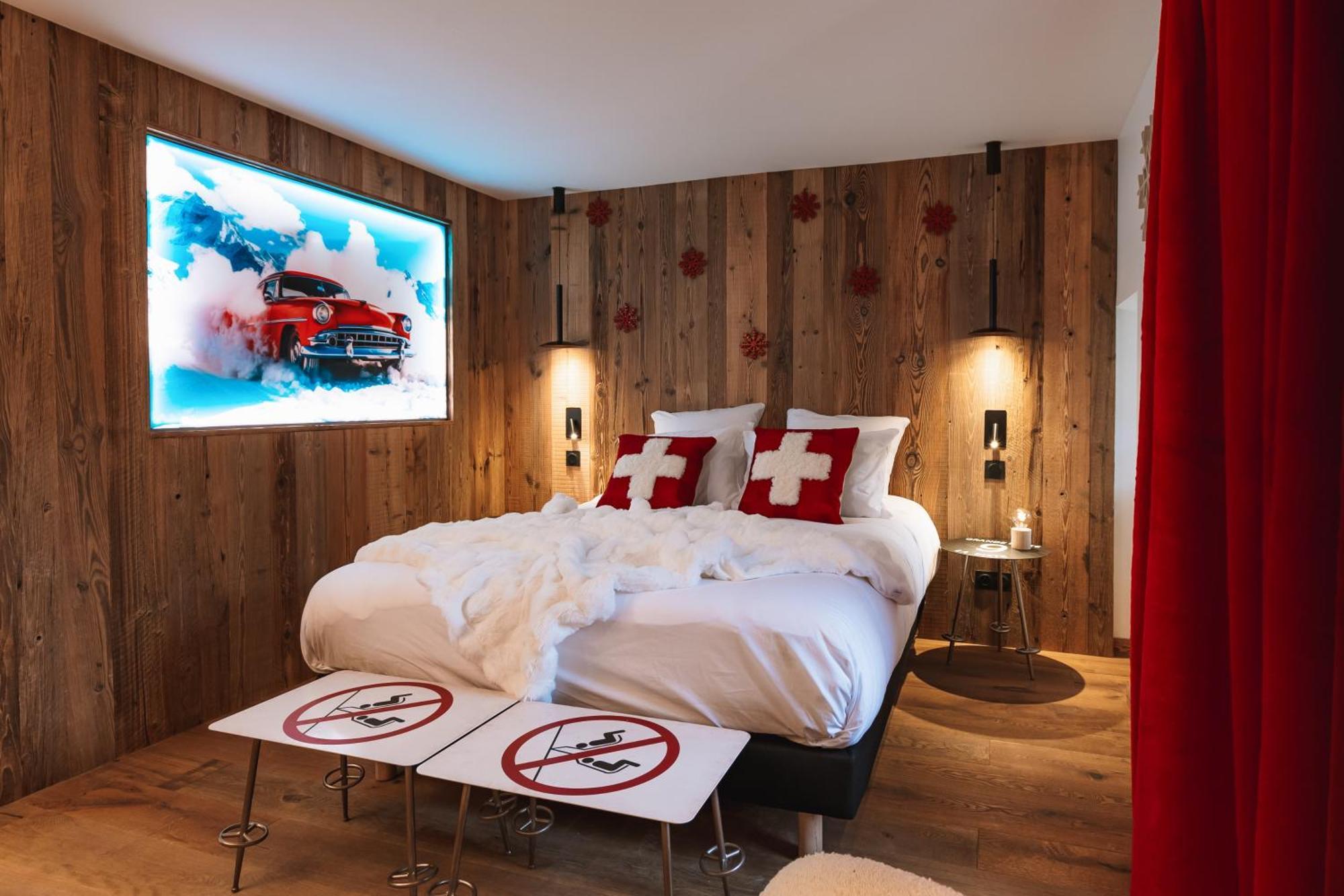 Grand Hotel L'Ermitage Font-Romeu-Odeillo-Via Екстер'єр фото
